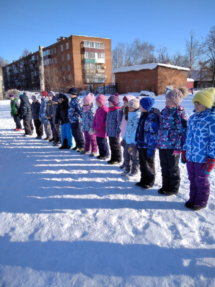 Зимние забавы для обучающихся начальных классов &quot;ледовое побоище&quot;.